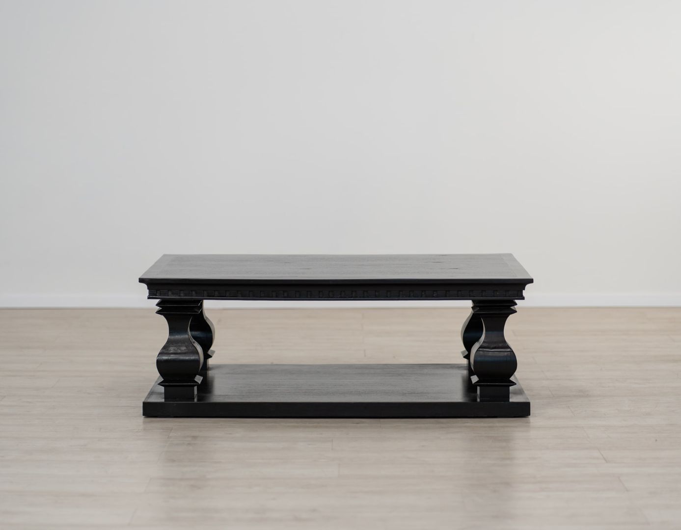 MESA DE CENTRO DISTRESS LACA NEGRA-min (1)