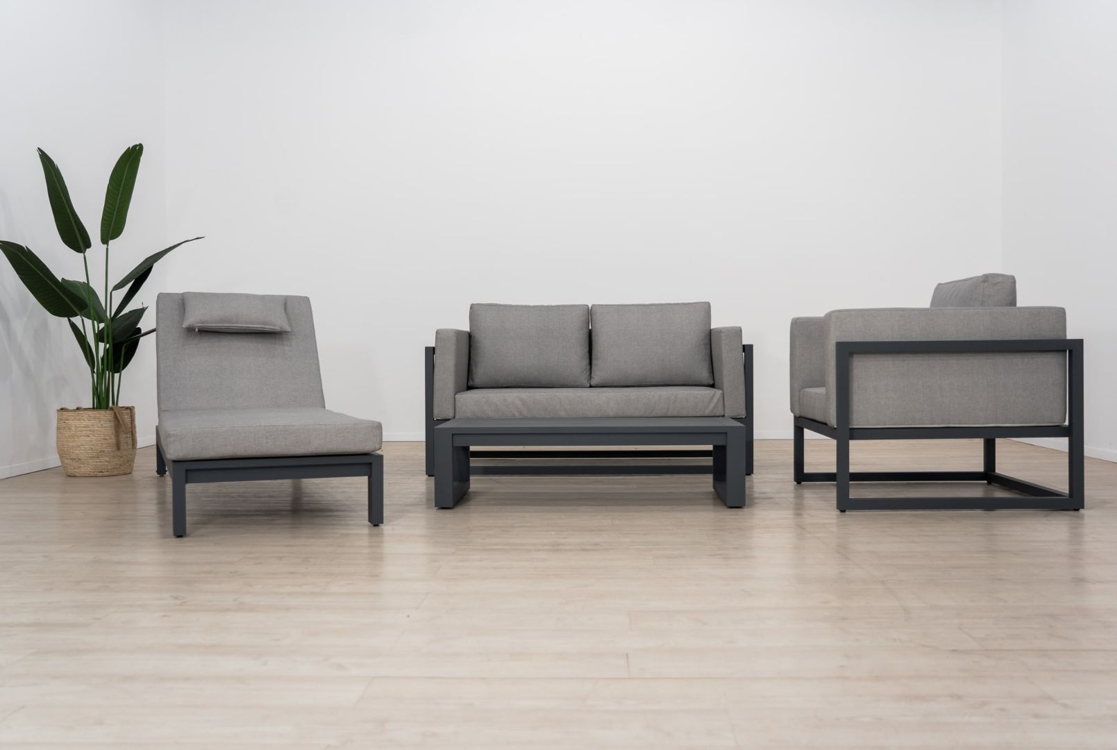 SILLÓN OCEAN, REPOSERA OCEAN, MESA DE CENTRO OCEAN (1)-min (1)